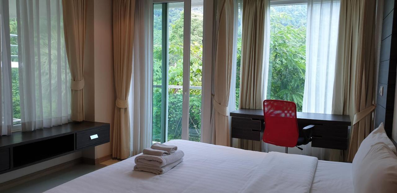 The Baycliff Residences Patong Екстериор снимка