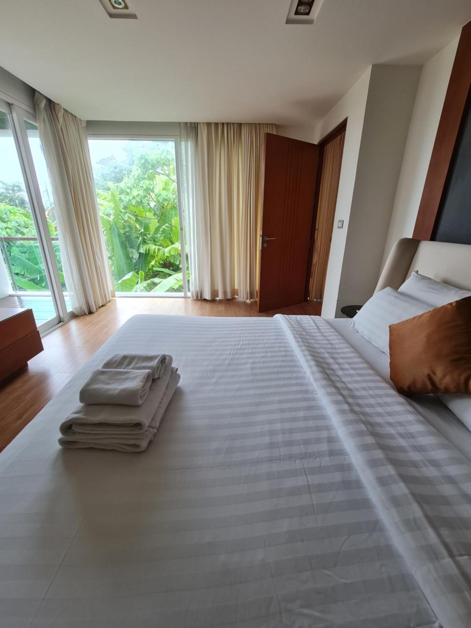 The Baycliff Residences Patong Екстериор снимка