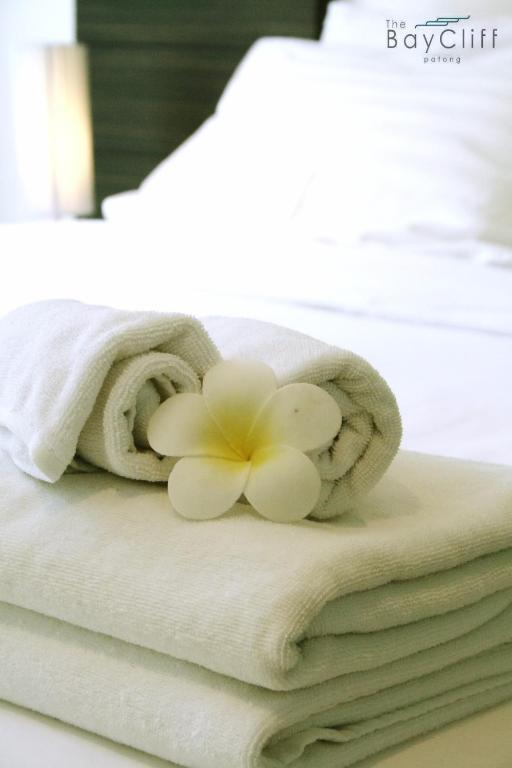 The Baycliff Residences Patong Екстериор снимка