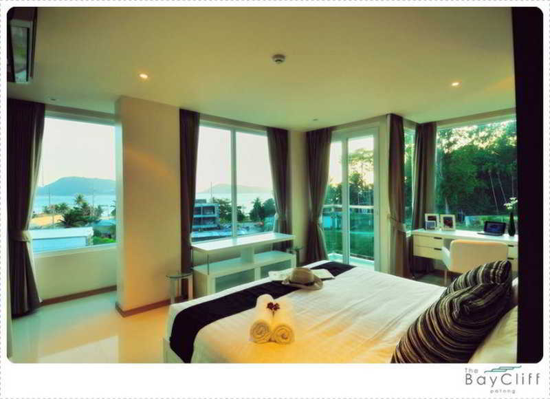 The Baycliff Residences Patong Екстериор снимка
