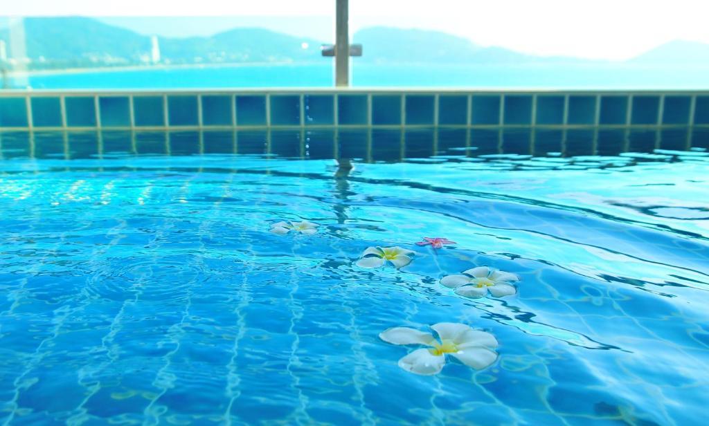 The Baycliff Residences Patong Екстериор снимка